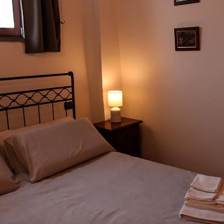 グッビオCasa Armanni - La Tua Casa Di Pietraアパートメント エクステリア 写真