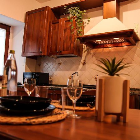 グッビオCasa Armanni - La Tua Casa Di Pietraアパートメント エクステリア 写真