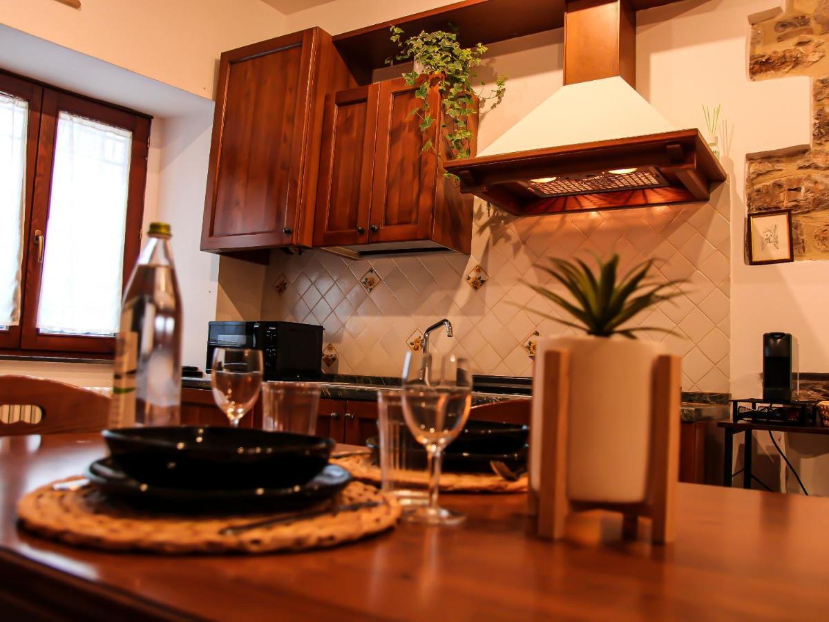 グッビオCasa Armanni - La Tua Casa Di Pietraアパートメント エクステリア 写真