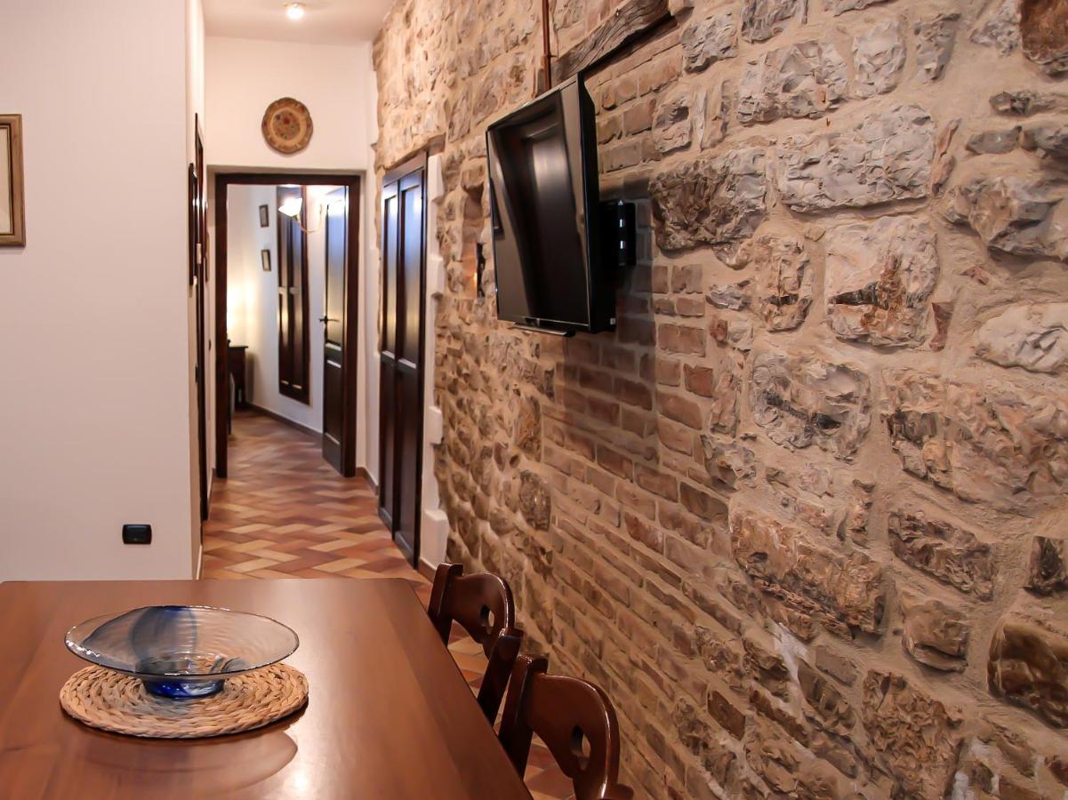 グッビオCasa Armanni - La Tua Casa Di Pietraアパートメント エクステリア 写真