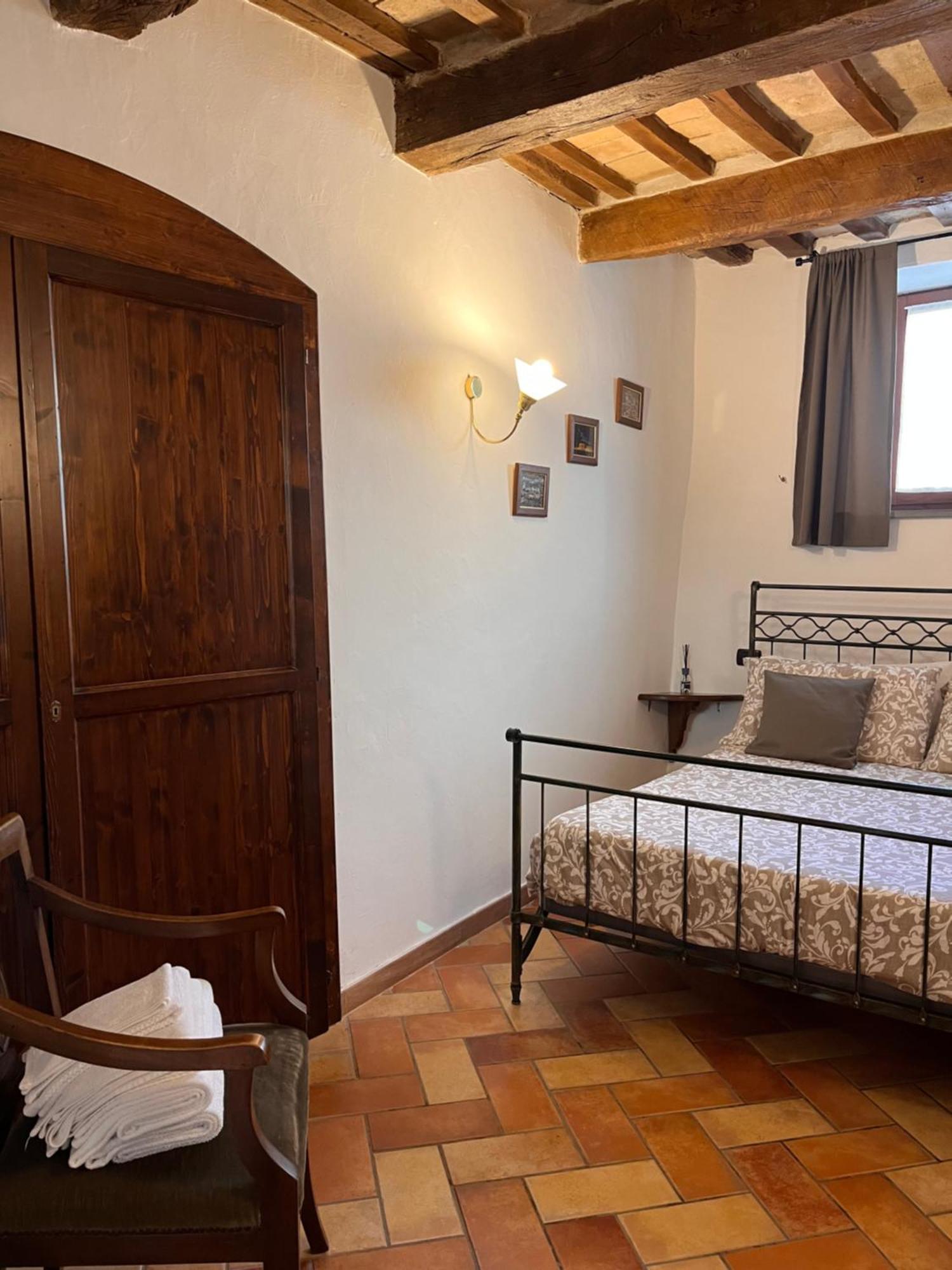 グッビオCasa Armanni - La Tua Casa Di Pietraアパートメント エクステリア 写真